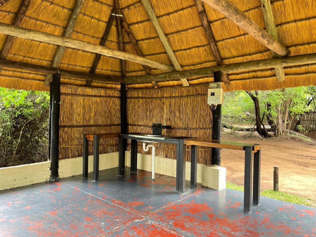 White Sands Lodge Divundu Bagian luar foto