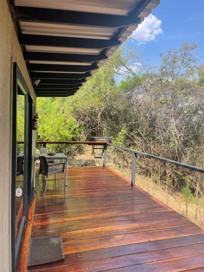 White Sands Lodge Divundu Bagian luar foto