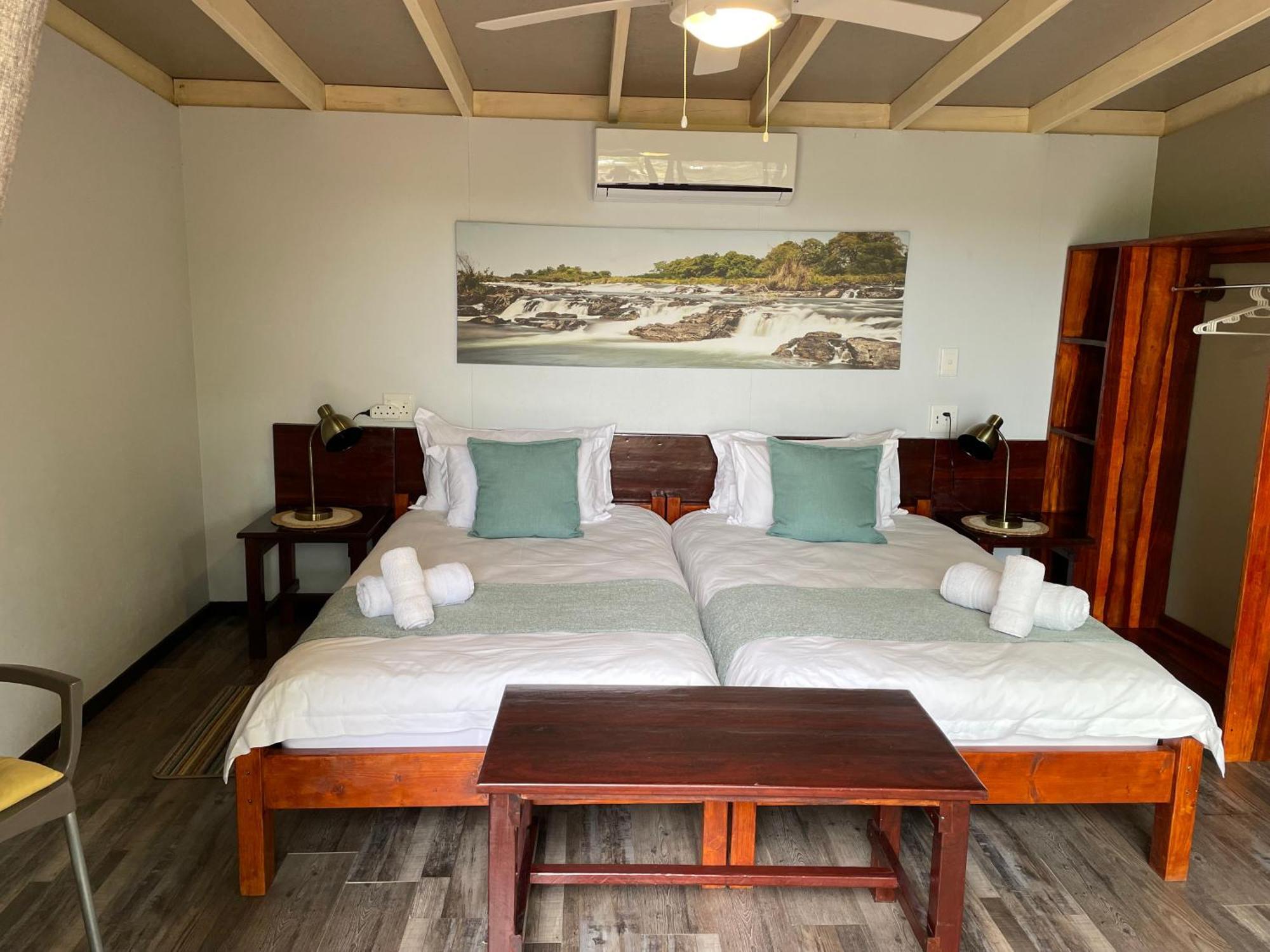 White Sands Lodge Divundu Bagian luar foto